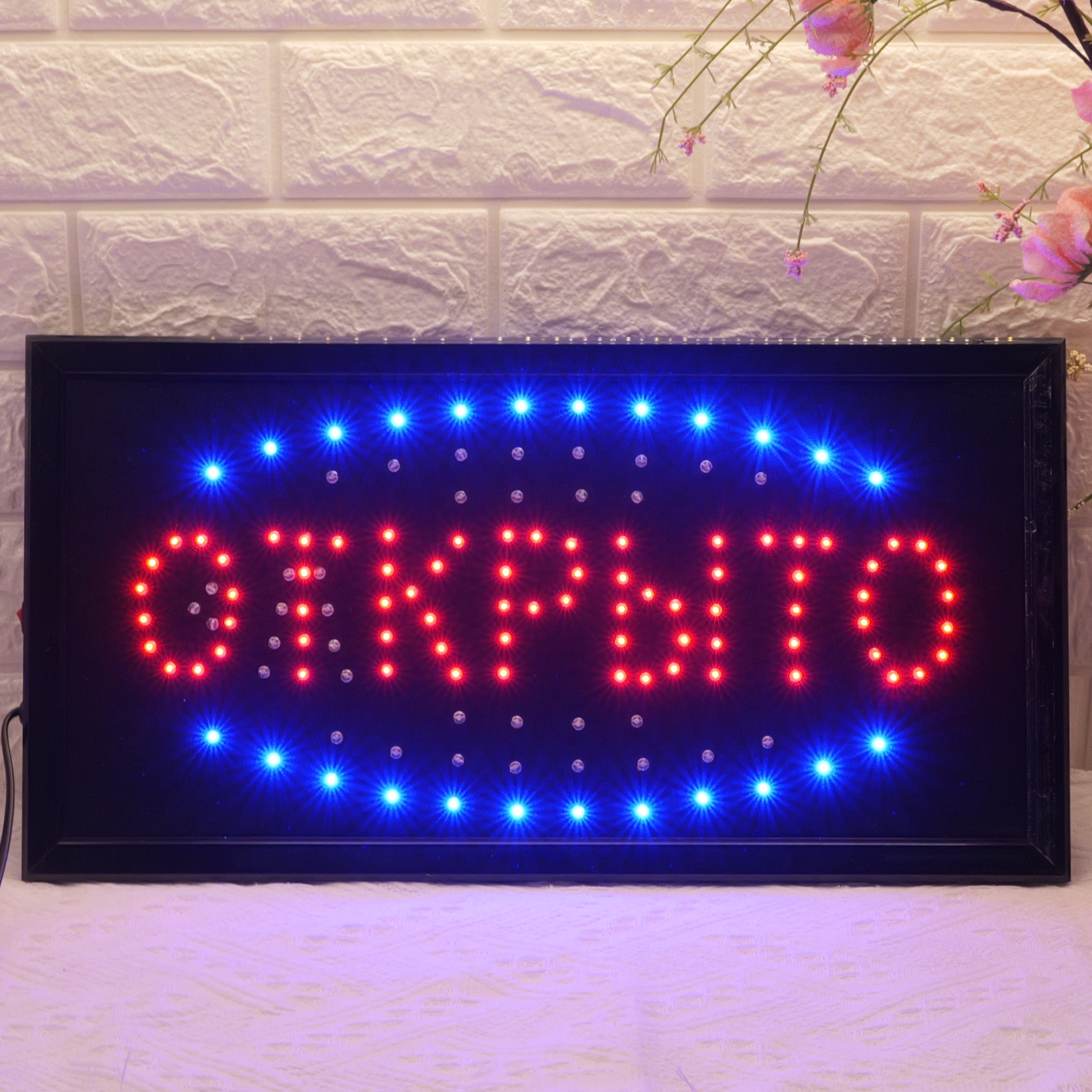 LED Sign Set "ОТКРЫТО / ЗАКРЫТО" - Russian Open/Closed Illuminated Display