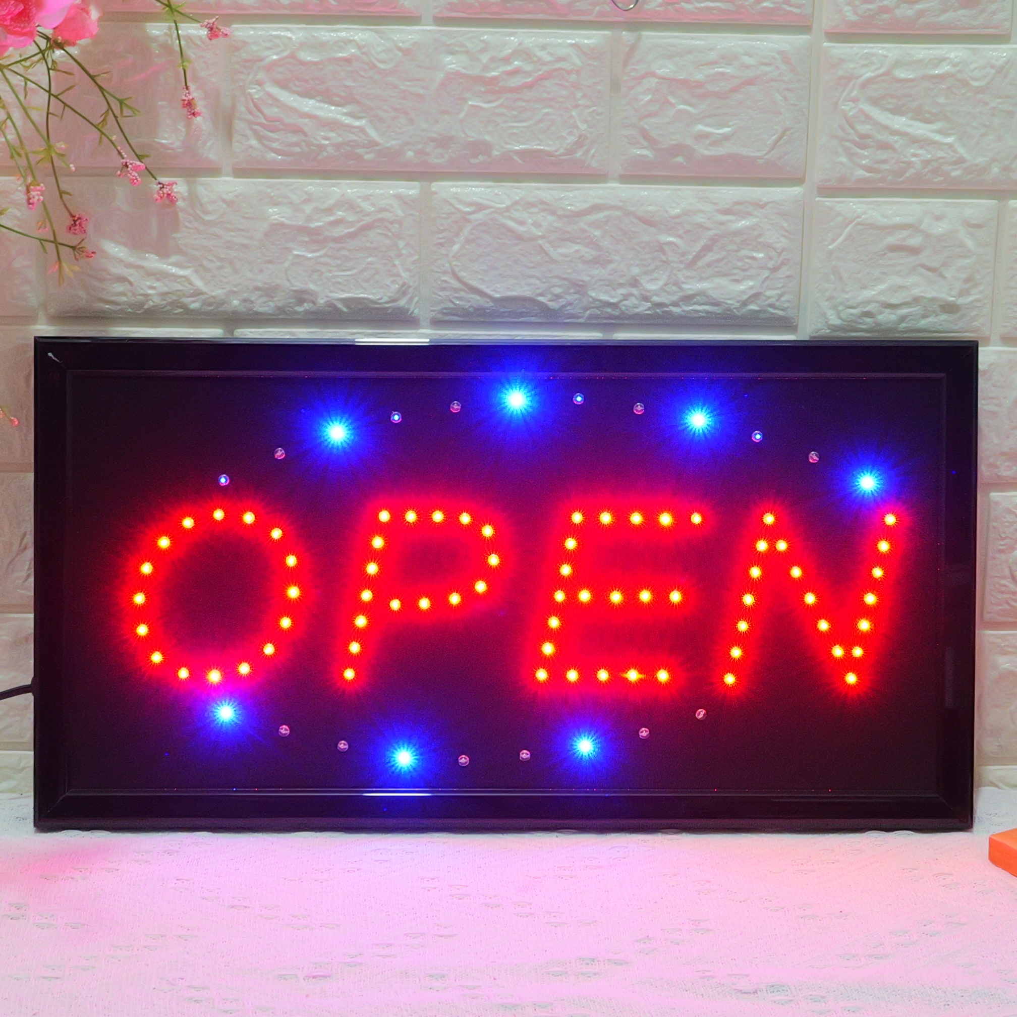 48x25cm LED OPEN Sign , High Brightness Red & Blue Flashing LED Business Open Sign for Storefront, Shop, Bar & Restaurant