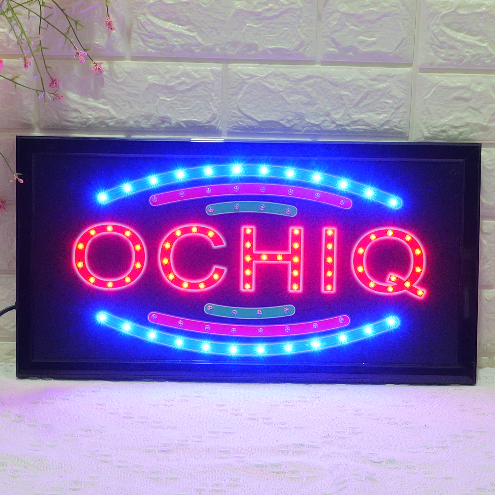 48x25cm LED Sign "OCHIIQ" - Uzbek Open Storefront Illuminated Display