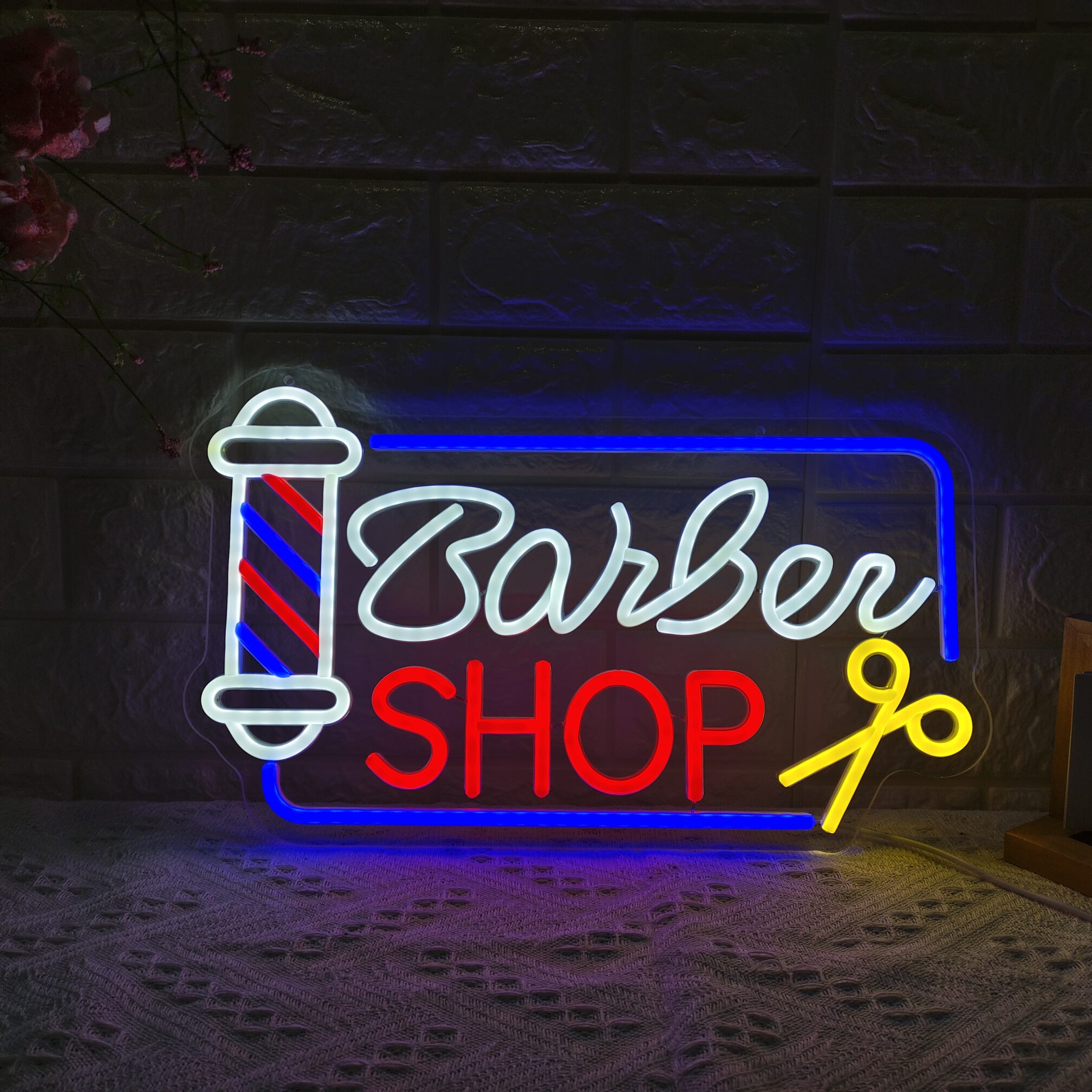 40x24cm LED Barber Neon Sign